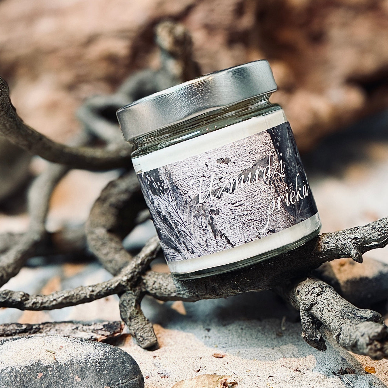 Palmu vaska sveces SVĒTKI burciņās