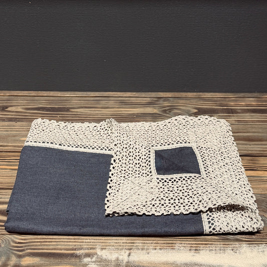 Lina galdauts ASFALTS  ar šūnas mežģīni