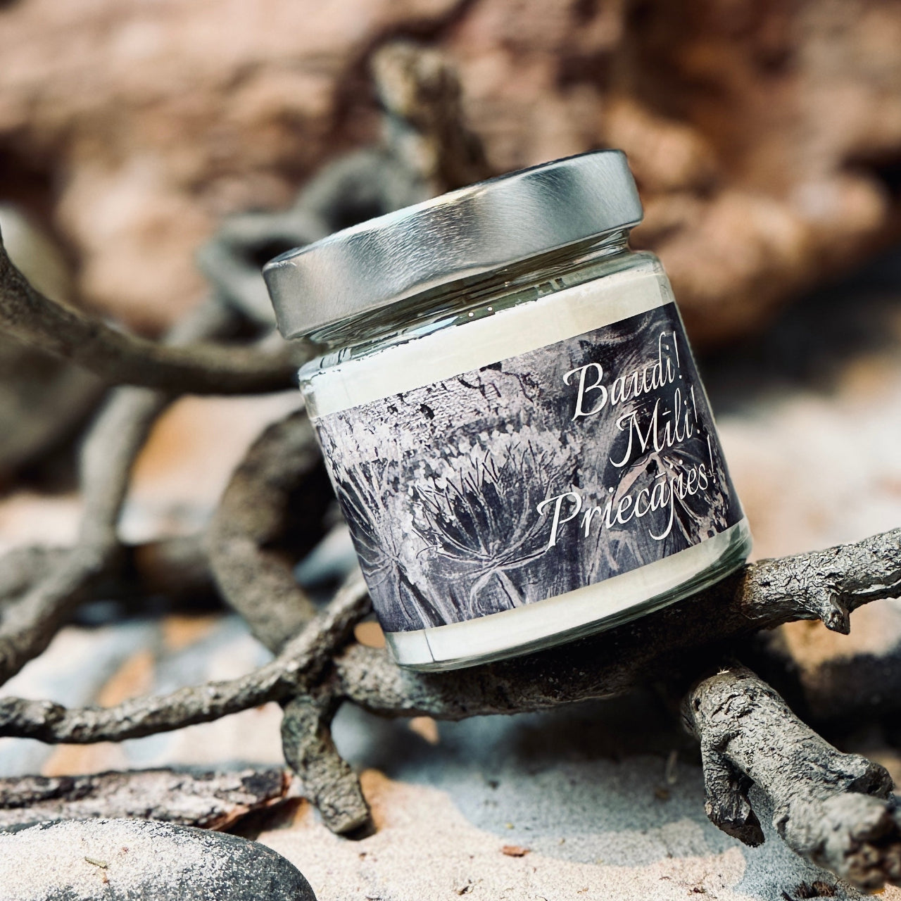 Palmu vaska sveces SVĒTKI burciņās