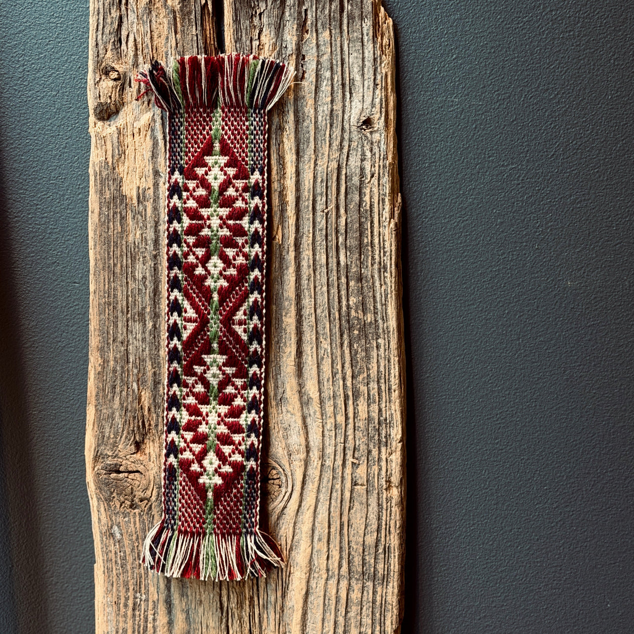 Austa grāmatzīme ZEMGALE