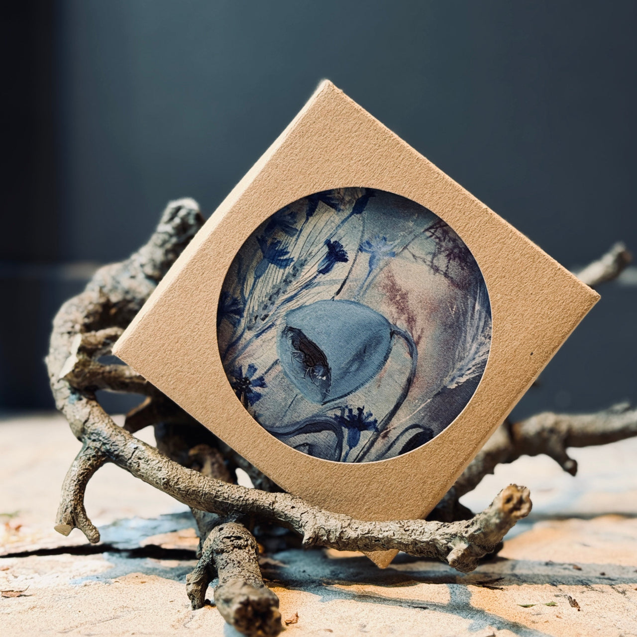 Glāzes un krūzes paliktnis ZIEDĒŠANAS PRIEKS