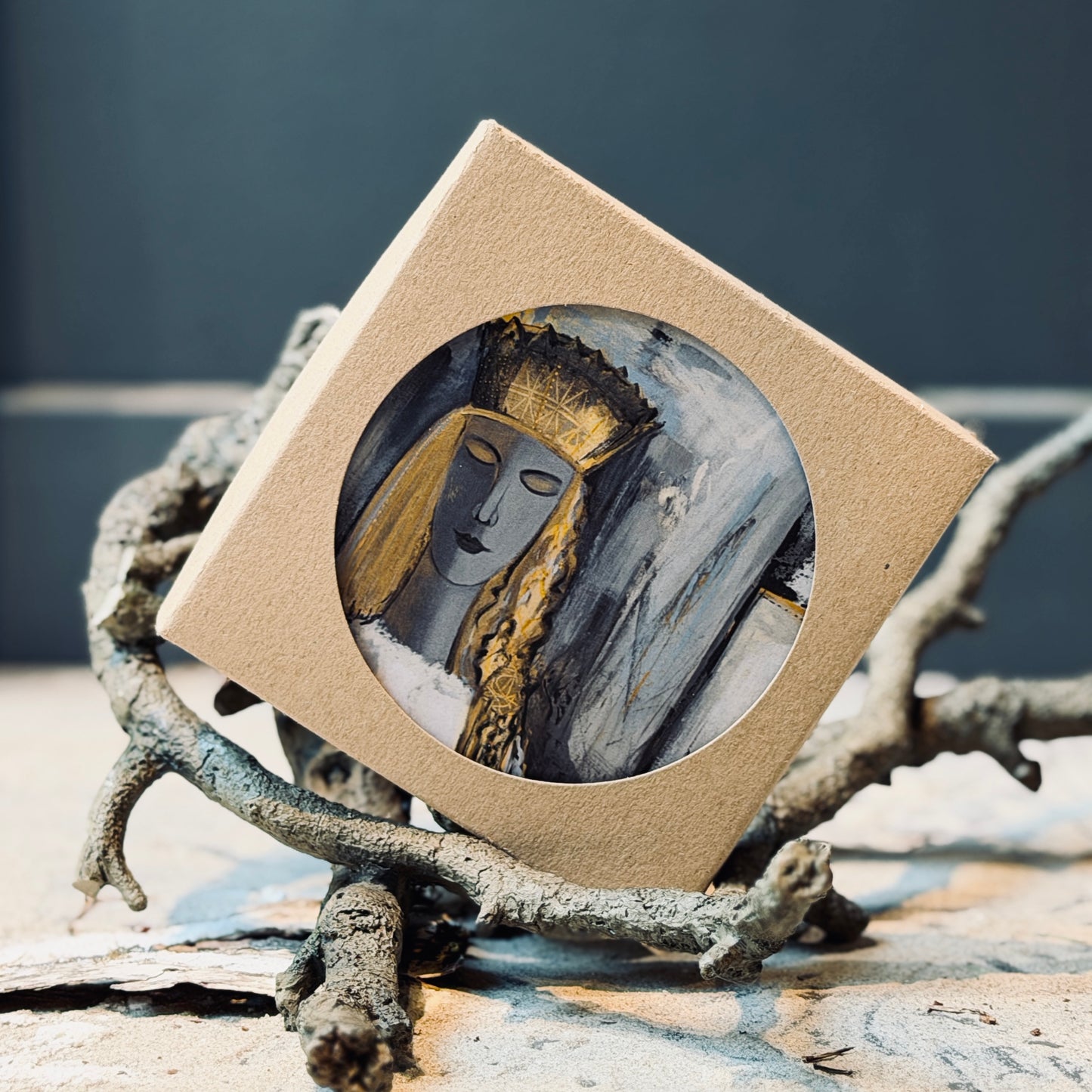 Glāzes un krūzes paliktnis LATVIEŠU DIEVĪBAS