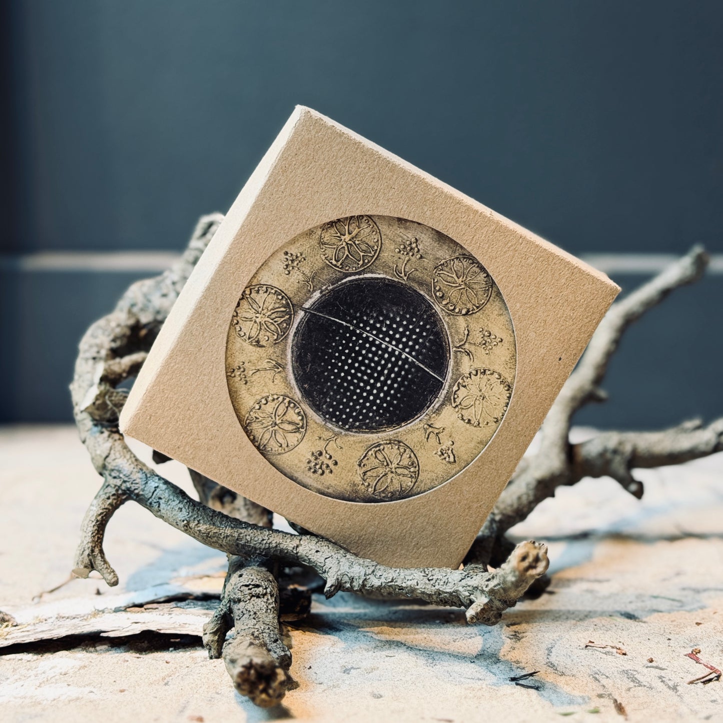 Krūzes un glāzes paliktnis SAKTA