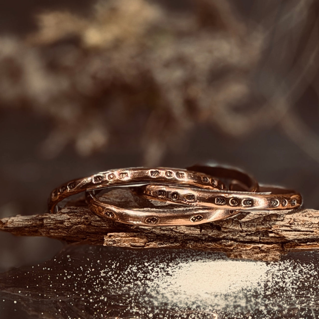 Misiņa un Vara APROCES ar latviešu spēka zīmēm