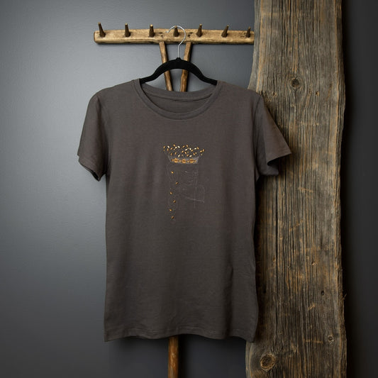 Izšūts sieviešu t-krekls DZINTARA KRONIS