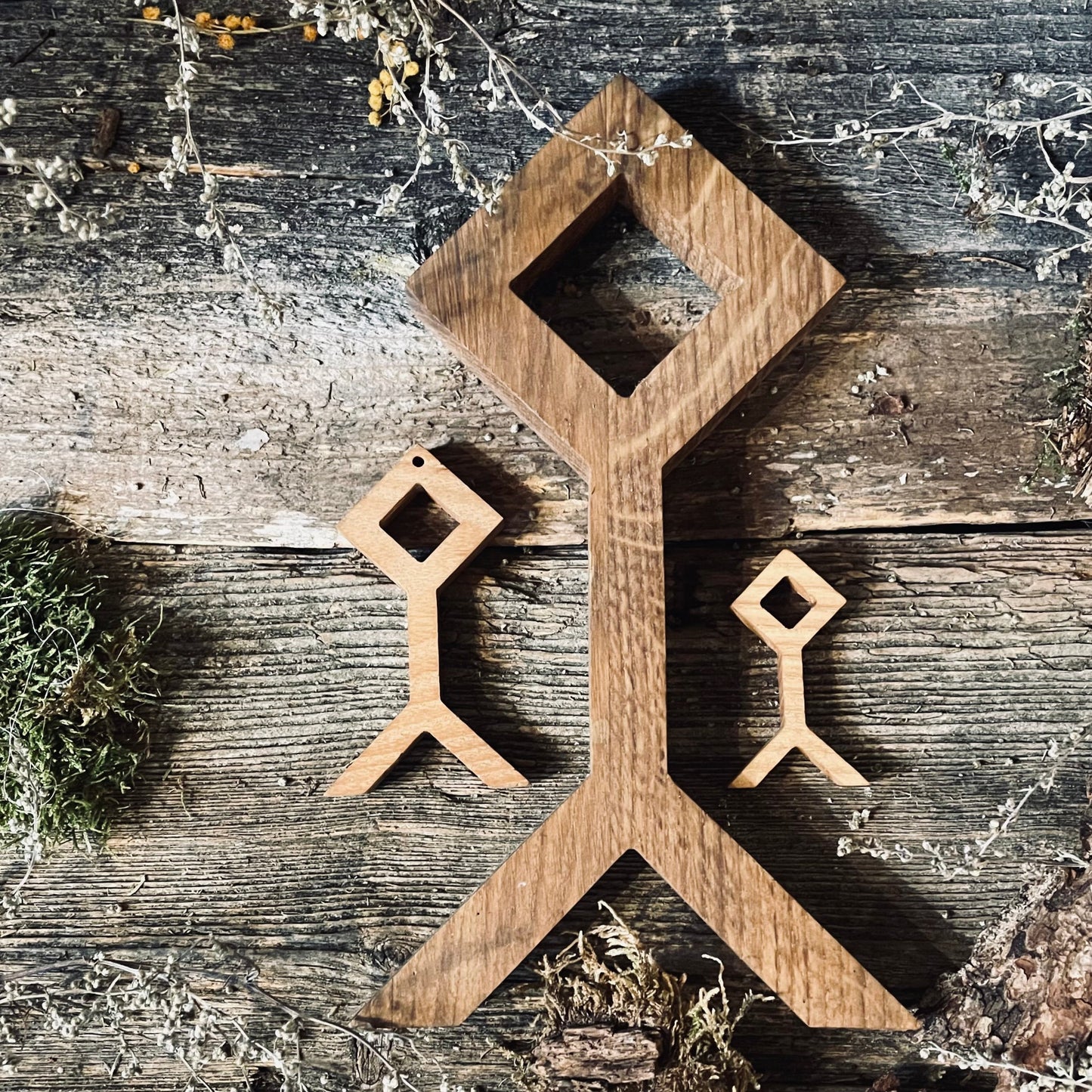 Latviešu spēka koka zīme JĀŅA ZĪME