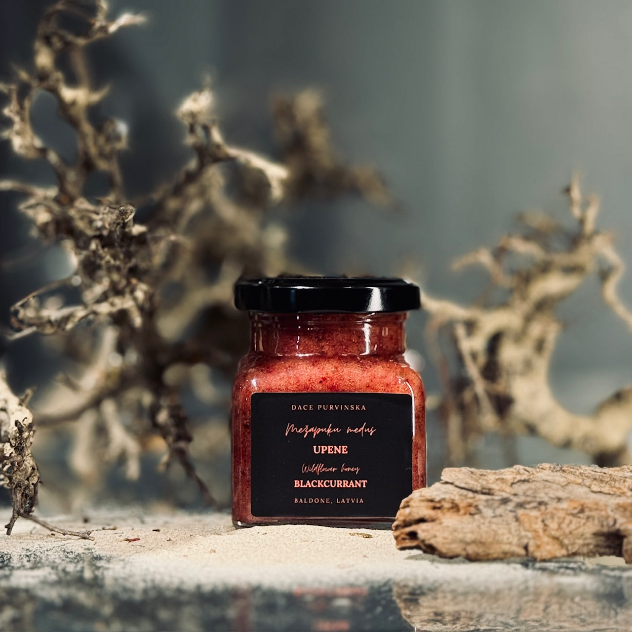 Mežapuķu putots medus UPENE