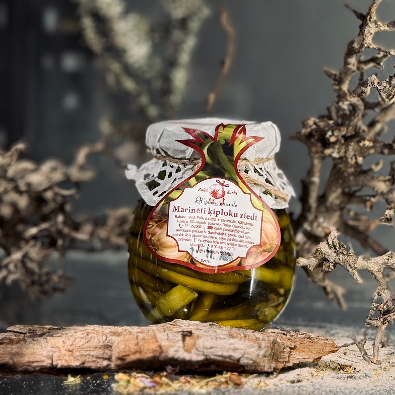 Marinēti ķiploku ziedi