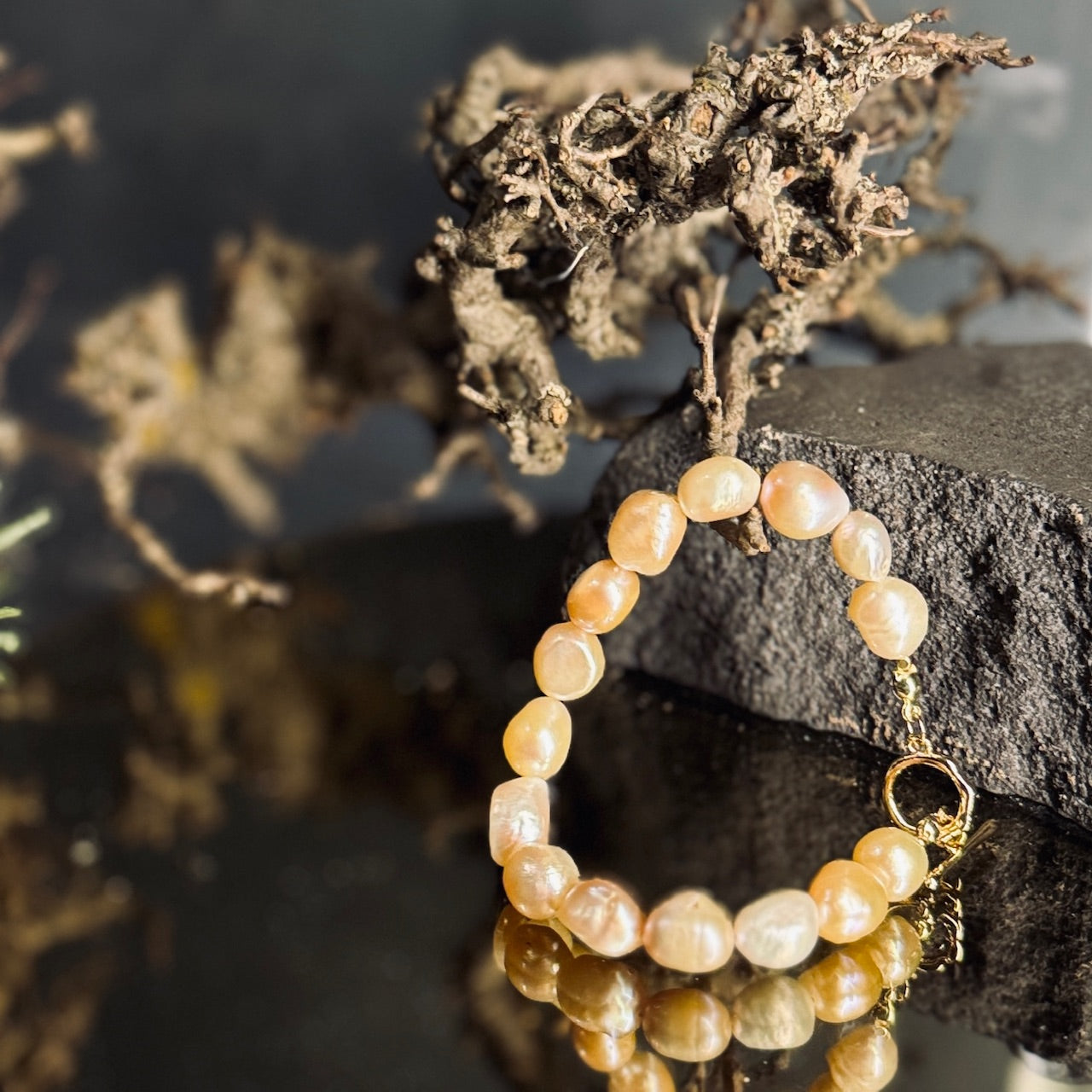 Rokassprādzes UPES PĒRLES