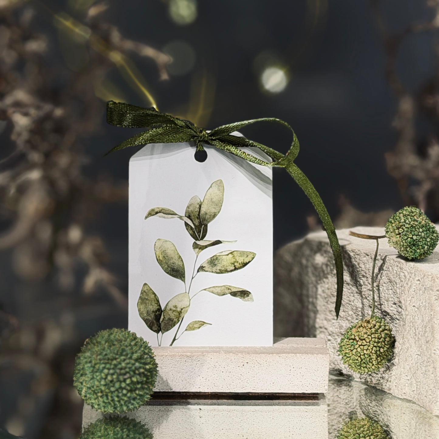 Dāvanu zīmītes ZIEDOŠAIS MOTĪVS