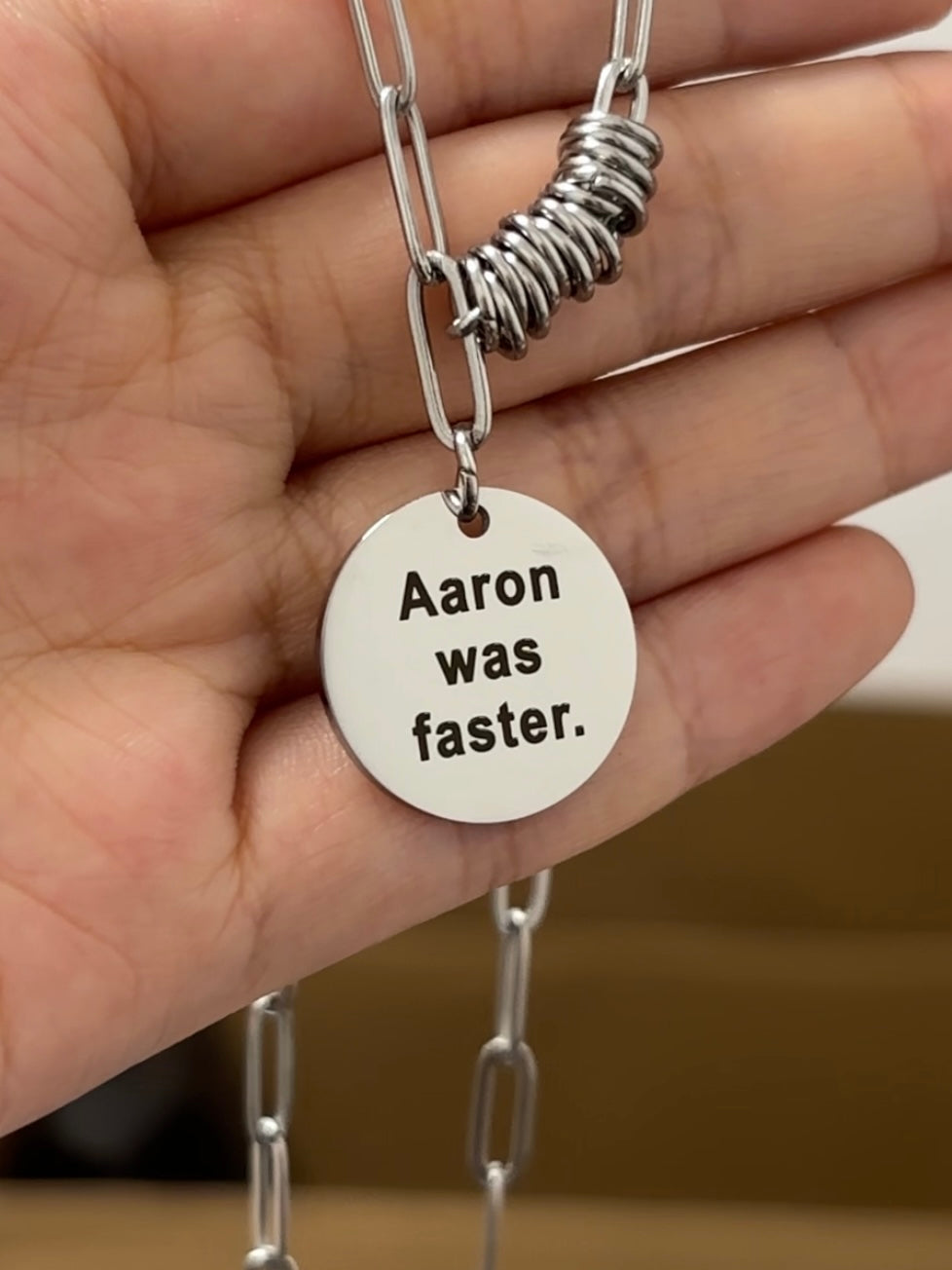 Apsveikuma kartītes VĀRDI