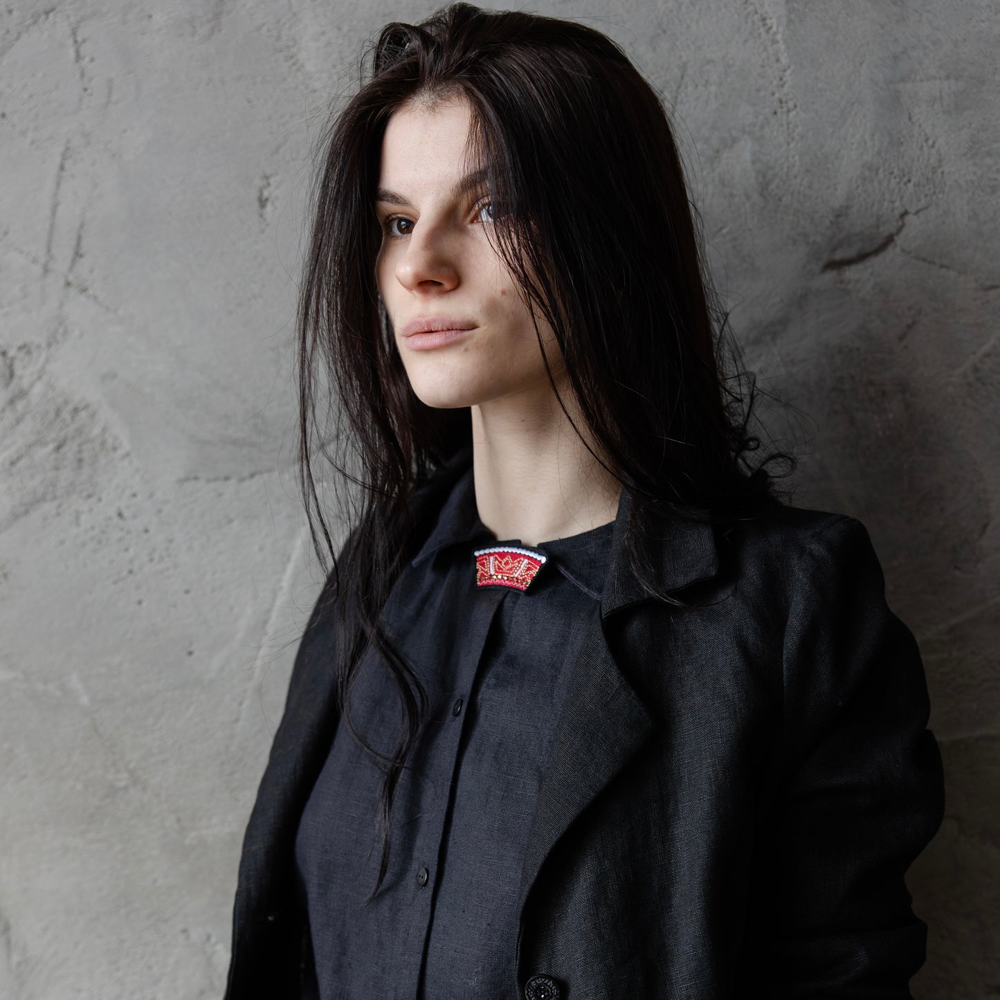 Izšūta piespraude BĀRTAS VAINAGS