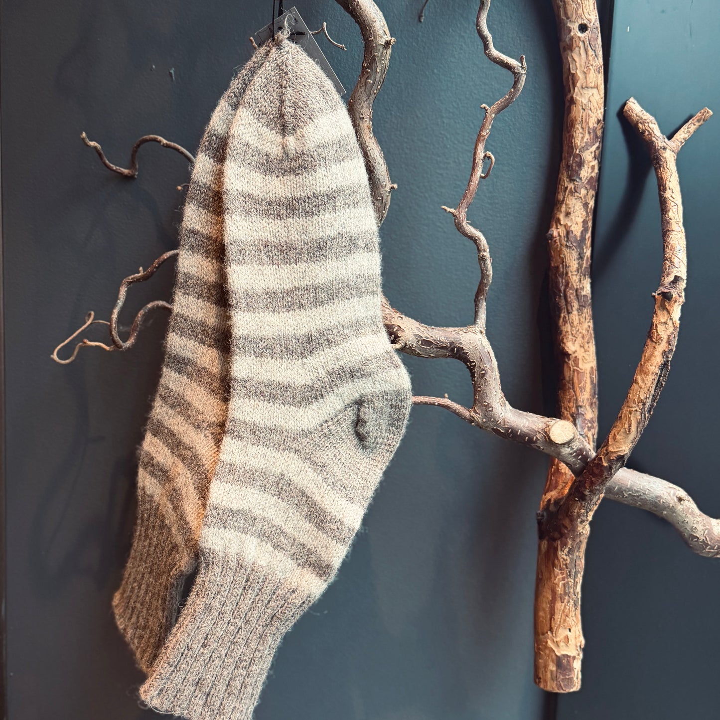 Adītas aitas vilnas zeķes PELĒCIS