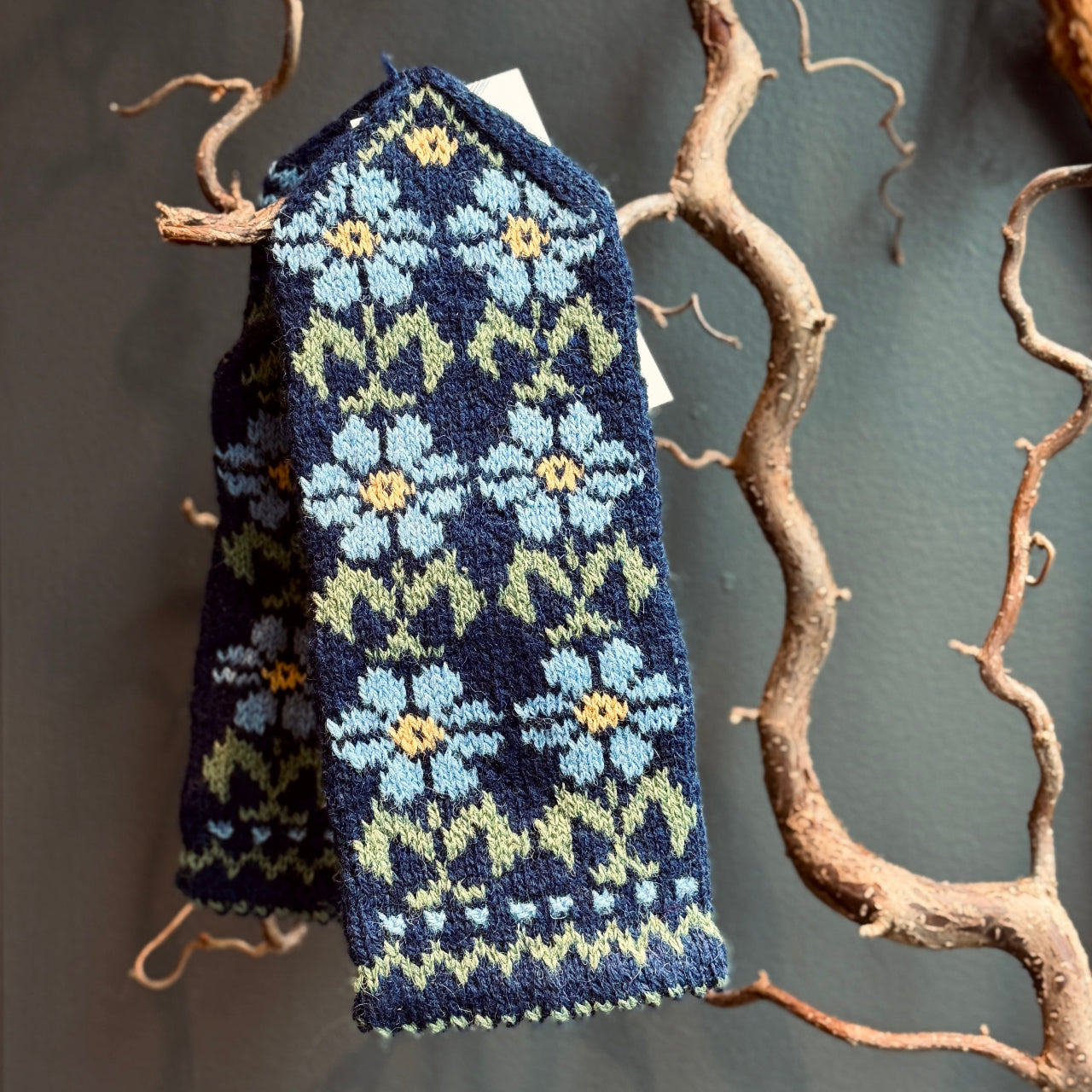 Adīti rakstaini vilnas dūraiņi ZIEDS