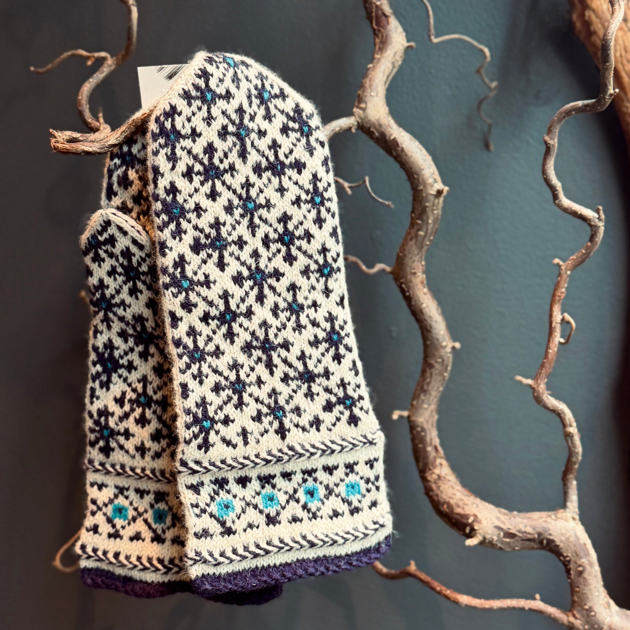 Adīti rakstaini vilnas dūraiņi RAKSTS