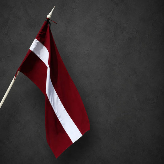 LATVIJAS KAROGS fasādei